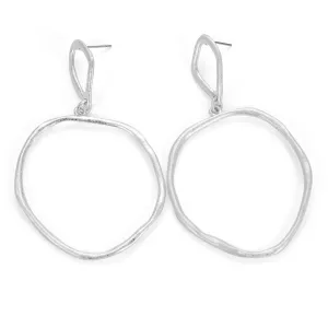 Silver-finish drop earrings with a Brazilian touch