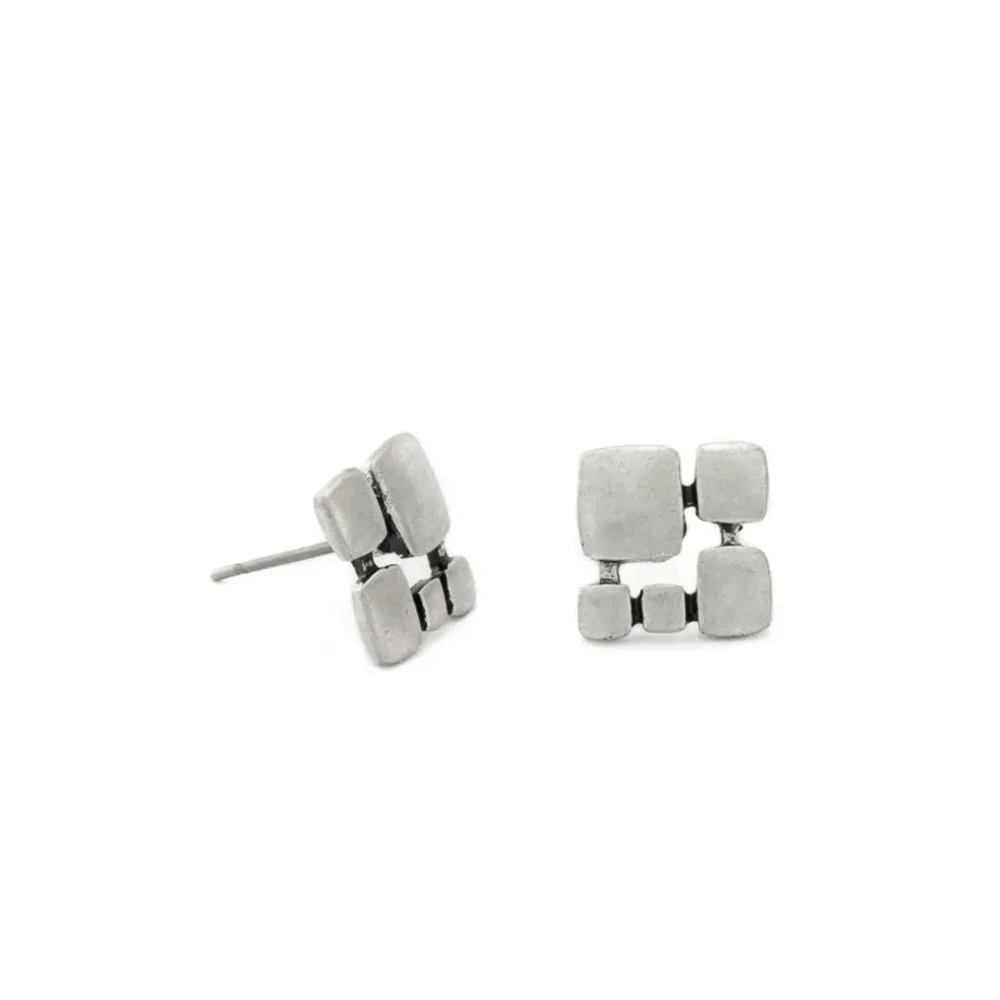 Square earrings aged silver minimalistic Square earrings aged silver minimalistic